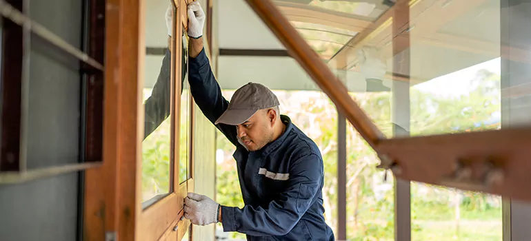 Double Hung Vinyl Window Sash Replacement in New Port Richey, FL